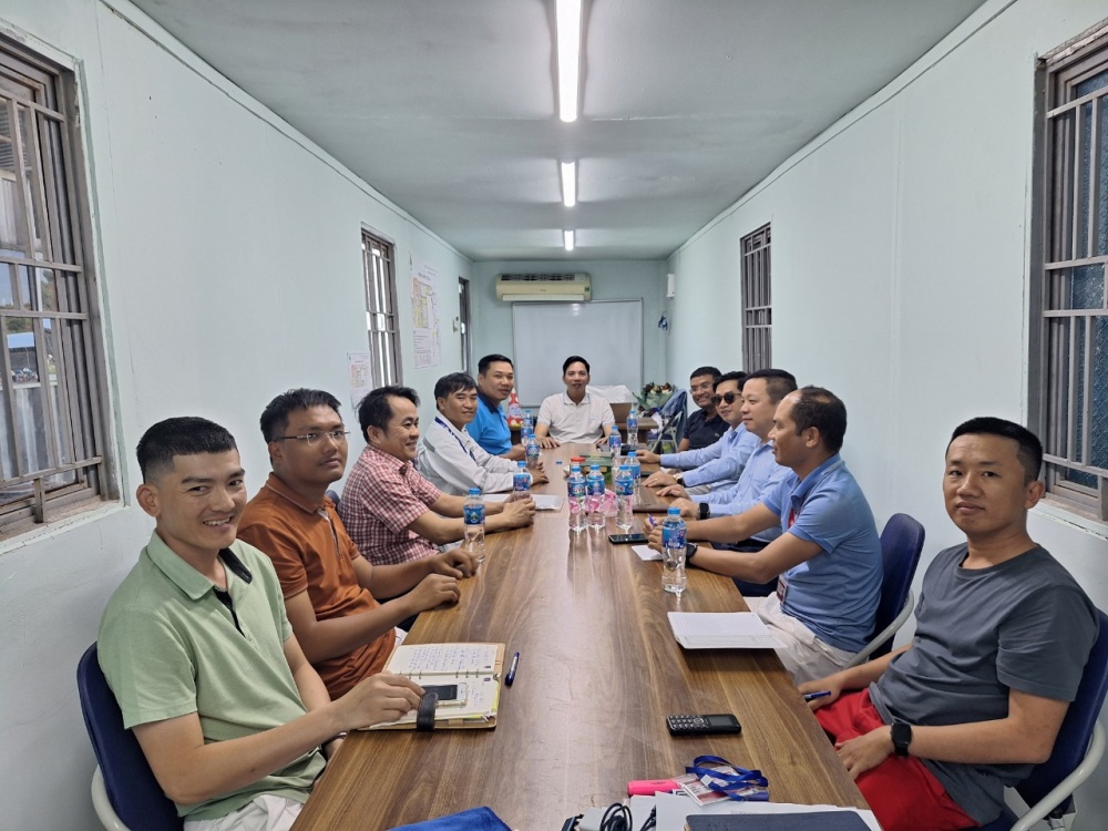 Hình ảnh thăm hỏi, động viên NLĐ tại Dự án
