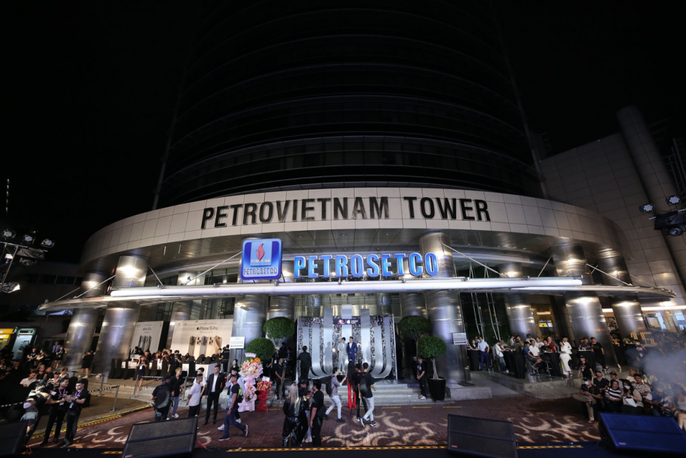 PETROSETCO tiếp tục phân phối chính hãng sản phẩm Apple, kỳ vọng “tăng tốc bứt phá” trong nửa cuối 2023 PETROSETCO tiếp tục phân phối chính hãng sản phẩm Apple, kỳ vọng “tăng tốc bứt phá” trong nửa cuối 2023