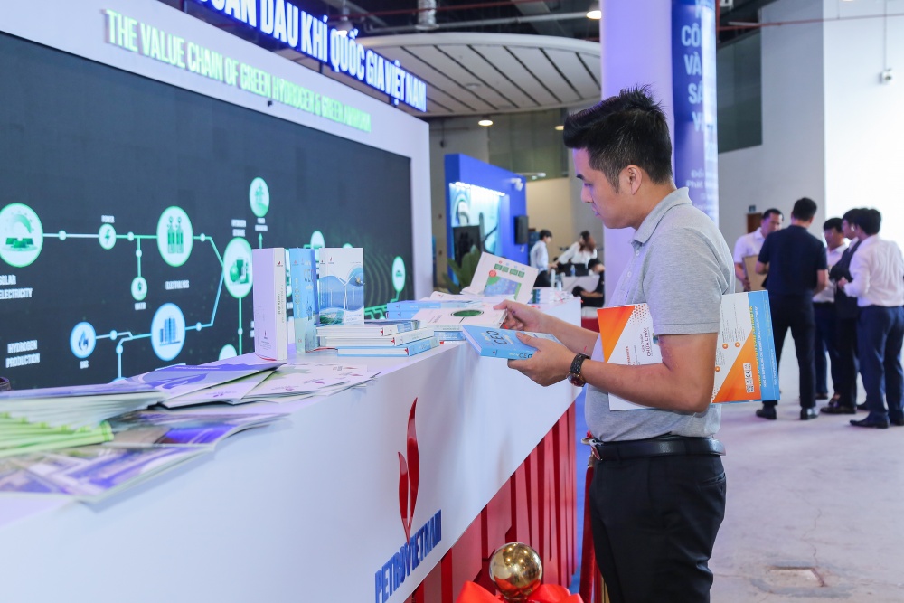 Phó Thủ tướng Trần Lưu Quang khai trương gian triển lãm chuỗi giá trị hydro xanh của Petrovietnam tại Techconnect and Innovation Viet Nam 2023