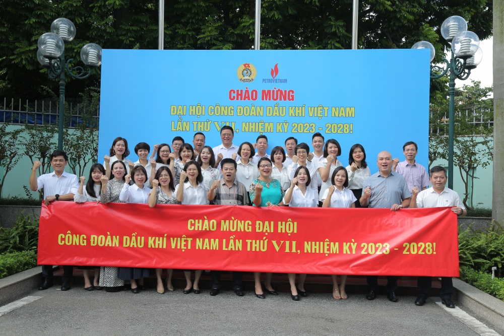 Công đoàn PV Power, VPI, PVChem, PETROCONs khởi động tuần lễ chào mừng Đại hội Công đoàn Dầu khí Việt Nam lần thứ VII Công đoàn PV Power, VPI, PVChem, PETROCONs khởi động tuần lễ chào mừng Đại hội Công đoàn Dầu khí Việt Nam lần thứ VII