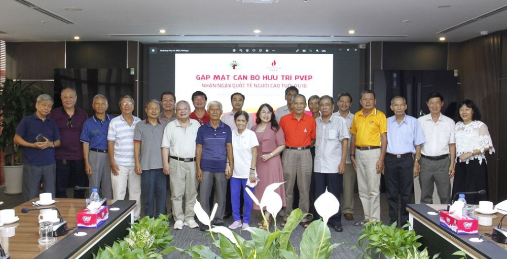 PVEP gặp mặt chúc mừng cán bộ hưu trí nhân Ngày Quốc tế Người cao tuổi PVEP gặp mặt chúc mừng cán bộ hưu trí nhân Ngày Quốc tế Người cao tuổi