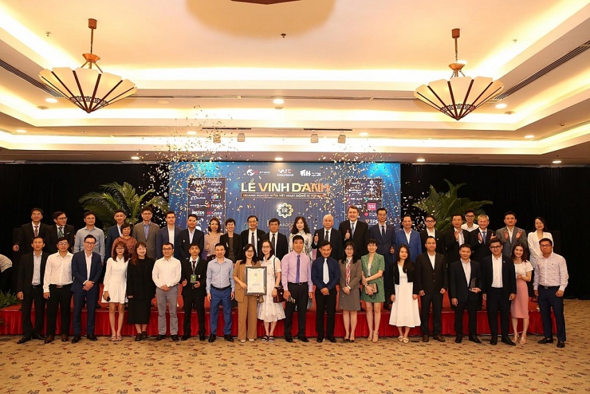 PVTrans: Top 3 Mid Cap có hoạt động IR được Định chế tài chính đánh giá cao nhất năm 2023 PVTrans: Top 3 Mid Cap có hoạt động IR được Định chế tài chính đánh giá cao nhất năm 2023