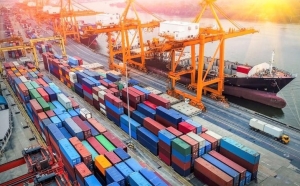 Tin tức kinh tế ngày 4/10: Thu ngân sách từ hoạt động xuất nhập khẩu đạt 63,2% dự toán