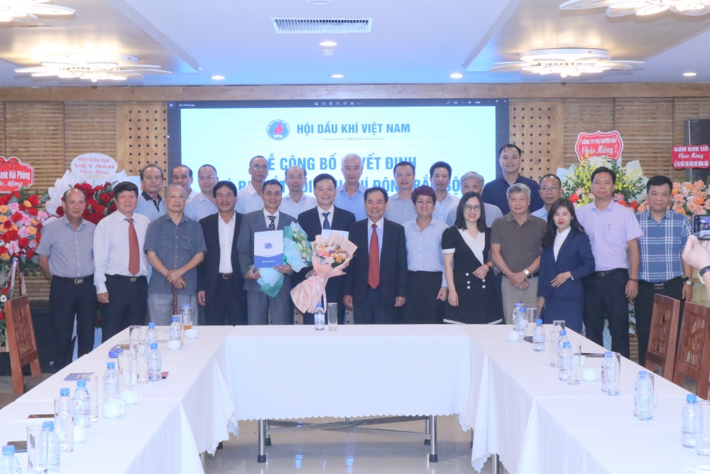 Công bố quyết định thành lập và ra mắt Hội Dầu khí Đông Bắc