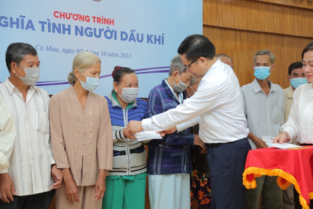 Nguồn năng lượng “thắp sáng” vùng cực Nam Tổ quốc Nguồn năng lượng “thắp sáng” vùng cực Nam Tổ quốc