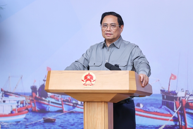 Thủ tướng: Cương quyết xử lý vi phạm, chống khai thác IUU vì lợi ích của chính ngư dân và đất nước - Ảnh 2. Thủ tướng: Cương quyết xử lý vi phạm, chống khai thác IUU vì lợi ích của chính ngư dân và đất nước - Ảnh 2.
