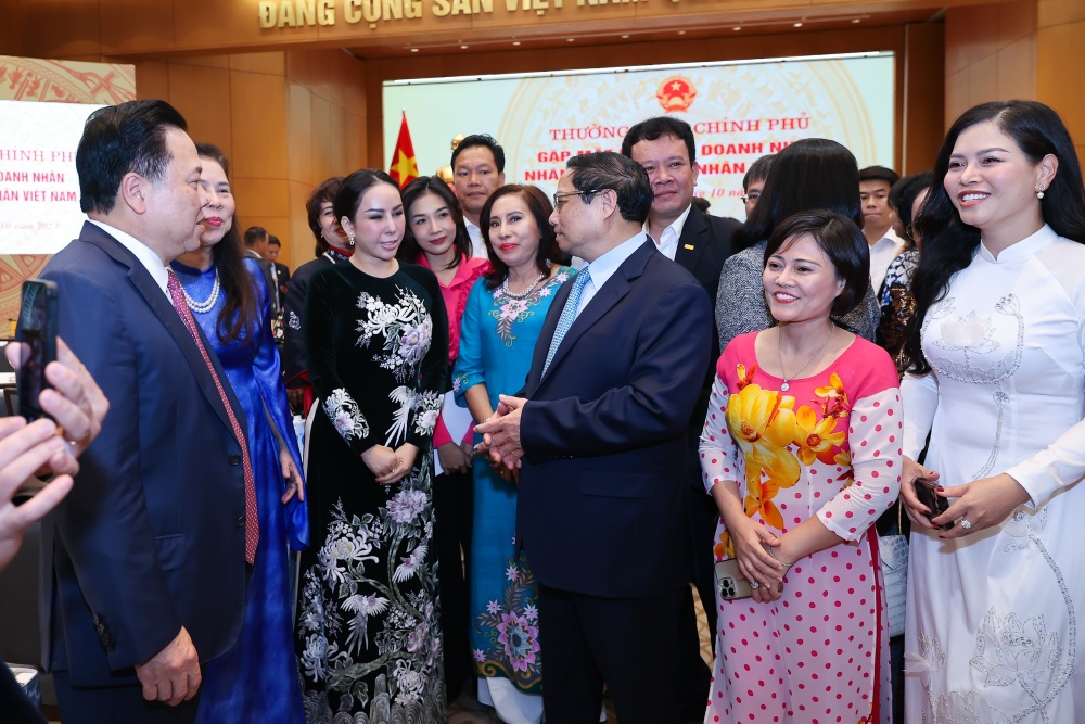 Chính phủ cam kết luôn sát cánh, chia sẻ để xây dựng, phát triển đội ngũ doanh nhân hùng mạnh và đoàn kết