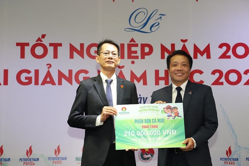 Trường Đại học Dầu khí Việt Nam tổ chức Lễ tốt nghiệp năm 2023 và khai giảng năm học mới 2023-2024