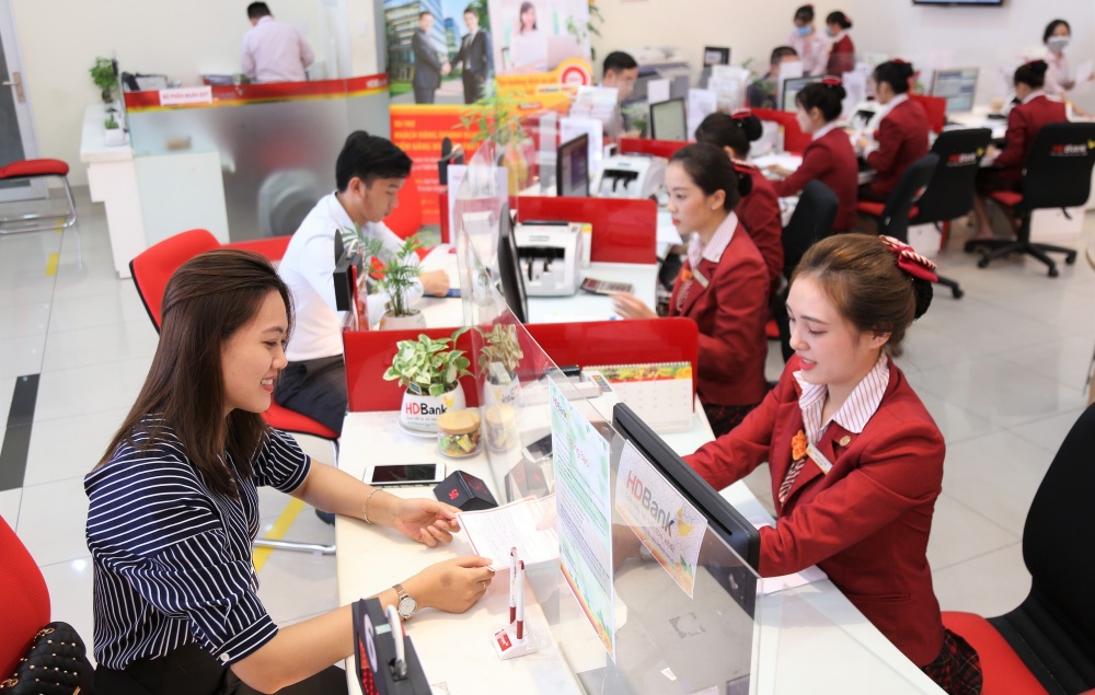 Tin ngân hàng ngày 14/10: Vay vốn kinh doanh bất động sản tăng mạnh Tin ngân hàng ngày 14/10: Vay vốn kinh doanh bất động sản tăng mạnh