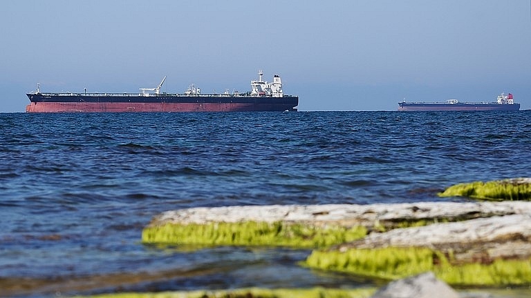 IEA: Doanh thu từ dầu mỏ của Nga tăng đột biến