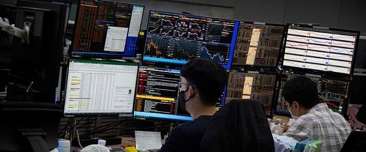 Cổ phiếu Big Oil tăng vọt khi xung đột Israel-Hamas leo thang
