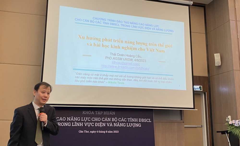 Bài 11: TS Thái Doãn Hoàng Cầu: Phát triển điện lực hiệu quả, bền vững cần các cơ chế thị trường điện Bài 11: TS Thái Doãn Hoàng Cầu: Phát triển điện lực hiệu quả, bền vững cần các cơ chế thị trường điện