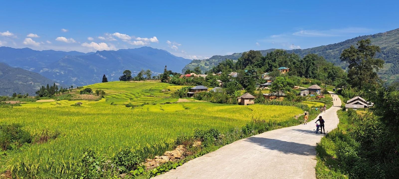 Kinh nghiệm di chuyển từ Hà Nội lên săn mây Y Tý Kinh nghiệm di chuyển từ Hà Nội lên săn mây Y Tý