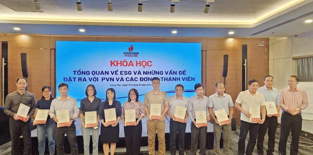 Petrovietnam tổ chức khóa đào tạo thứ hai về ESG cho CBCNV