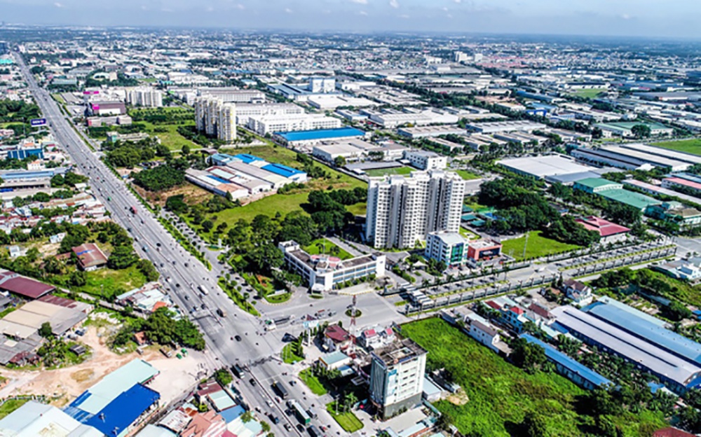 Tin bất động sản ngày 19/10: Long An xử phạt 14 công ty vi phạm trong lĩnh vực xây dựng