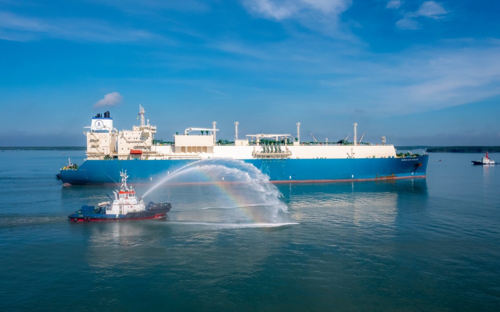 16-VTA-AB-0001-02: Tàu Maran Gas Achilles vào đến đầu luồng Cái Mép - Thị Vải