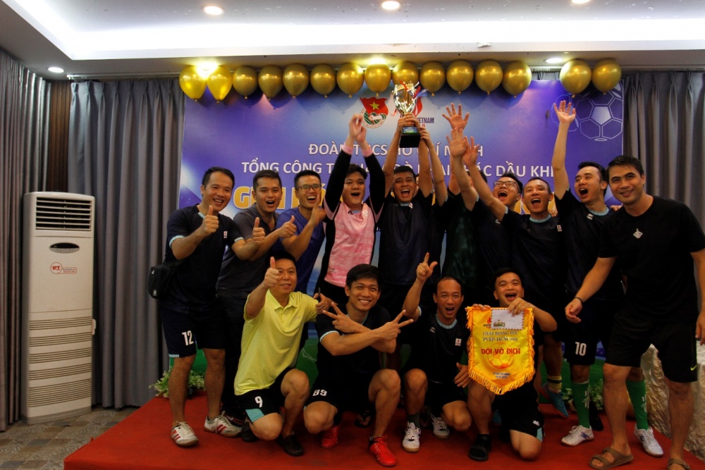 Đoàn Thanh niên PVEP tổ chức giải bóng đá giao hữu PVEP khu vực thành phố Hồ Chí Minh Đoàn Thanh niên PVEP tổ chức giải bóng đá giao hữu PVEP khu vực thành phố Hồ Chí Minh