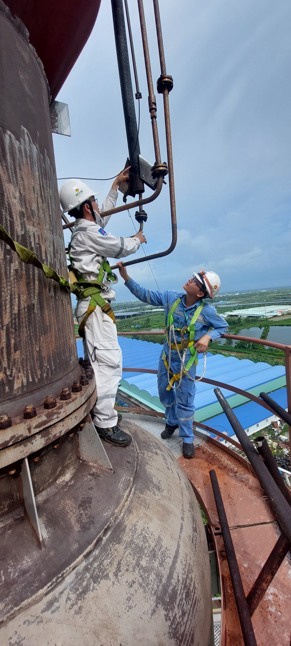 Tác phẩm dự thi Tác phẩm dự thi