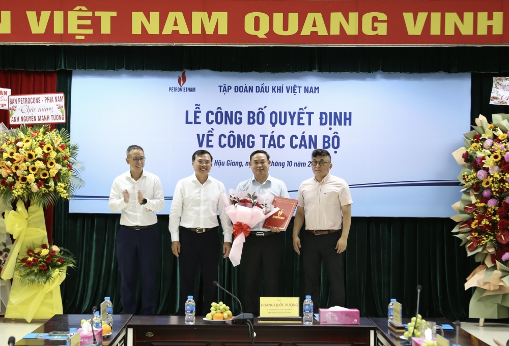 Petrovietnam công bố các quyết định bổ nhiệm lãnh đạo Ban QLDA Điện lực Dầu khí Sông Hậu 1 và Long Phú 1