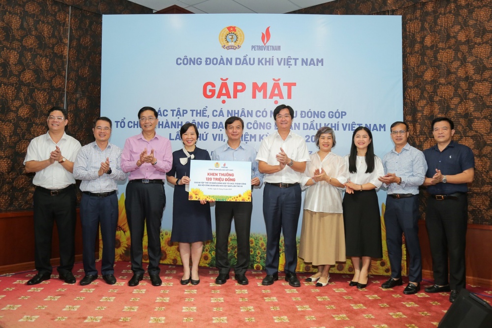 Gặp mặt, tổng kết công tác tổ chức Đại hội Công đoàn Dầu khí Việt Nam lần thứ VII, nhiệm kỳ 2023-2028 Gặp mặt, tổng kết công tác tổ chức Đại hội Công đoàn Dầu khí Việt Nam lần thứ VII, nhiệm kỳ 2023-2028