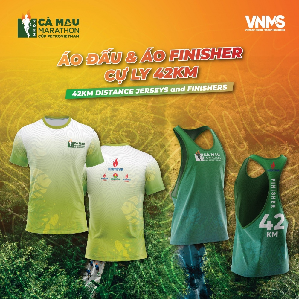 Áo đấu và áo Finisher cự ly 42km.