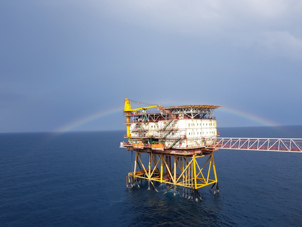 Tác phẩm dự thi "Petrovietnam trong tôi": Các ảnh đơn của tác giả Trần Doãn Hường (Vietsovpetro)