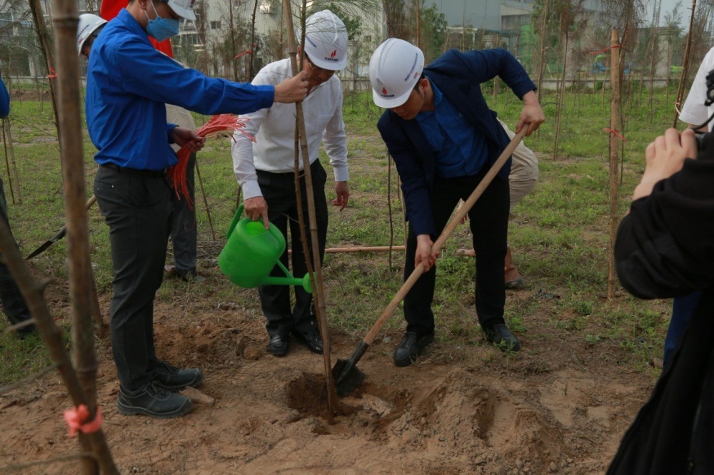 Tác phẩm dự thi "Petrovietnam trong tôi": Tác giả Lê Đăng Thức