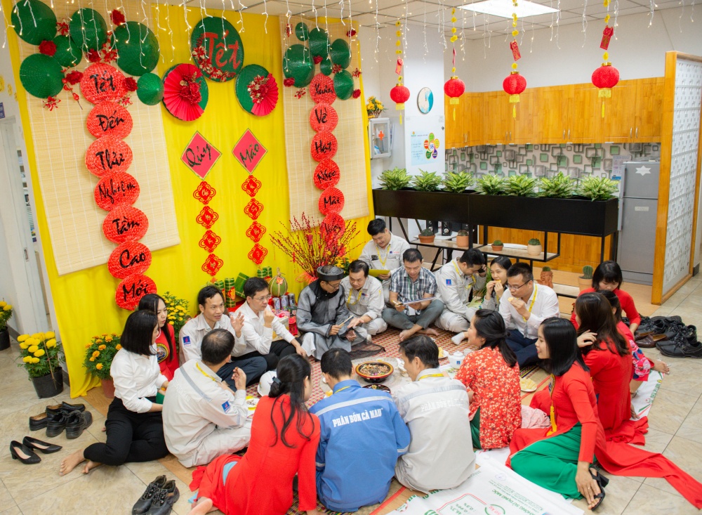 14-TTLT-AB-0001-04: Phòng Thử nghiệm - Trải nghiệm mùa xuân Bắc - Nam sum họp góp phần thêm yêu vùng miền đất nước.