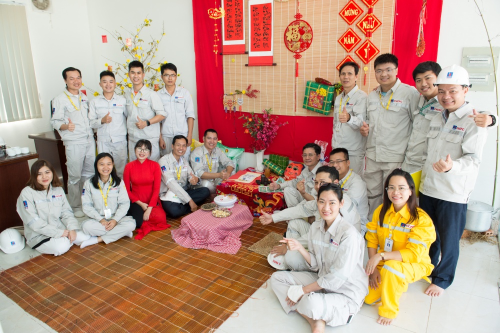 14-TTLT-AB-0001-08: Xưởng NPK - Ban Giám khảo ấn tượng bởi từng chi tiết bài trí và tinh thần thuyết trình 1 giờ đồng hồ không ngơi nghỉ của MC.