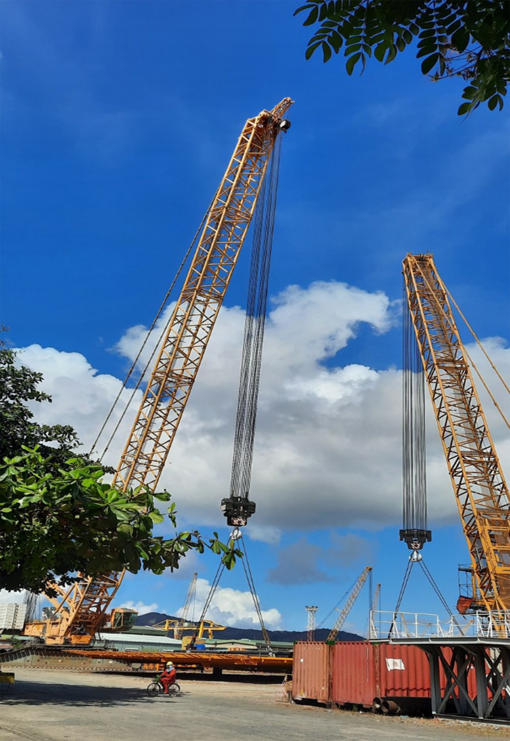 Tác phẩm dự thi Tác phẩm dự thi