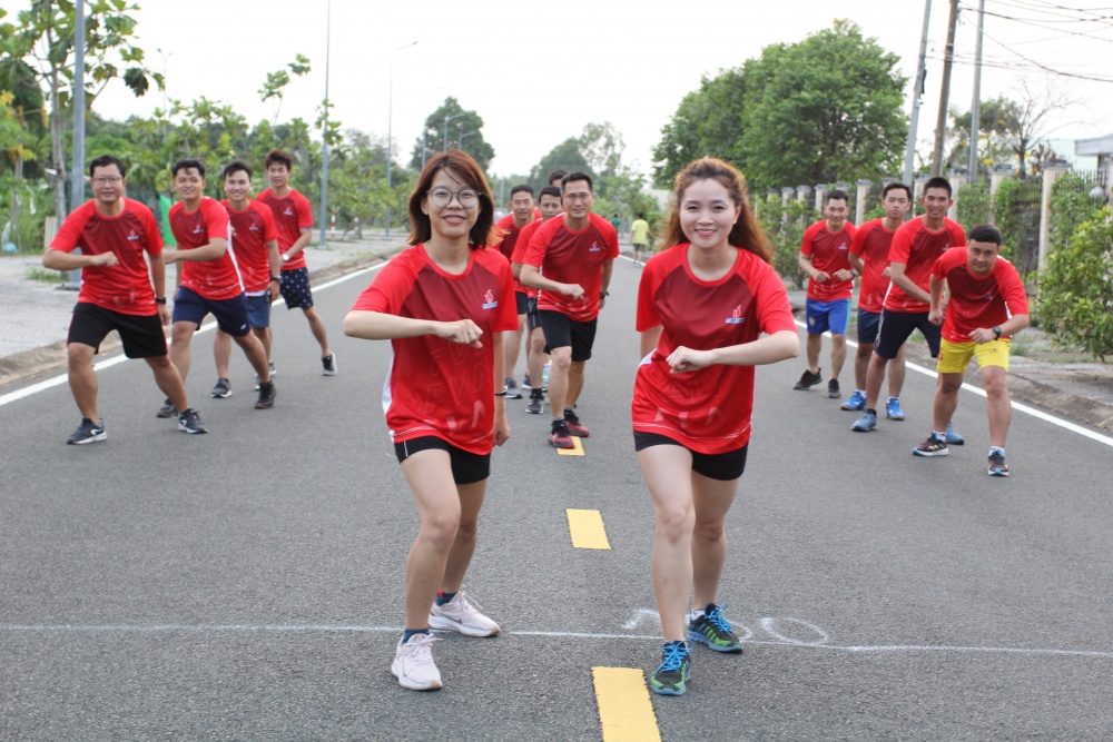16-HNT-AD-0002: Biệt đội siêu nhân Runner: Mô tả công tác chuẩn bị cho giải chạy Xuân Dầu Khí 2023 của các CBCNV tại Chi nhánh TCT Khí Việt Nam - Công ty Khí Cà Mau.