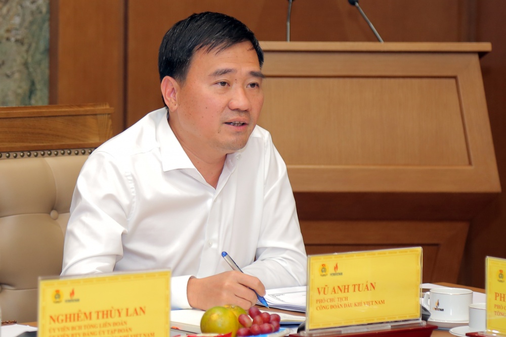 CĐ DKVN tập trung triển khai thực hiện Nghị quyết Đại hội VII CĐ DKVN tập trung triển khai thực hiện Nghị quyết Đại hội VII