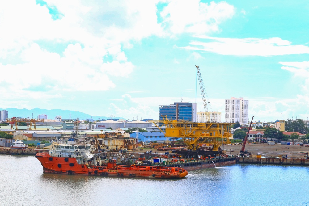Tác phẩm dự thi "Petrovietnam trong tôi": Các ảnh đơn lần 5 của tác giả Vương Hữu Quốc Thái (Vietsovpetro)