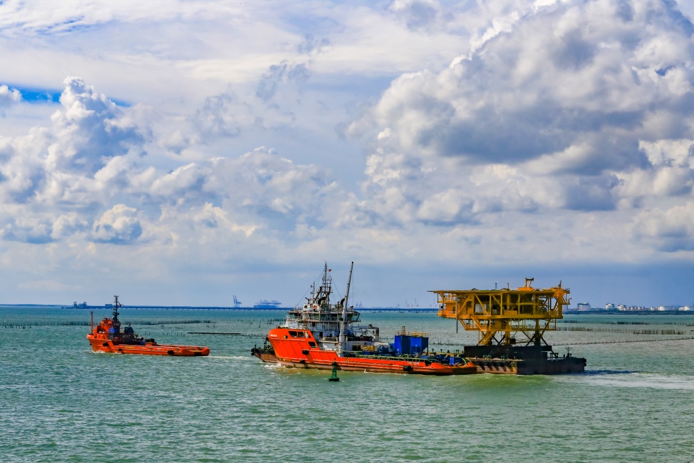 Tác phẩm dự thi "Petrovietnam trong tôi": Các ảnh đơn lần 5 của tác giả Vương Hữu Quốc Thái (Vietsovpetro)