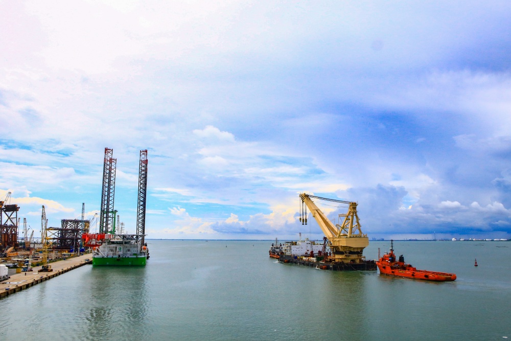 Tác phẩm dự thi "Petrovietnam trong tôi": Các ảnh đơn lần 5 của tác giả Vương Hữu Quốc Thái (Vietsovpetro)