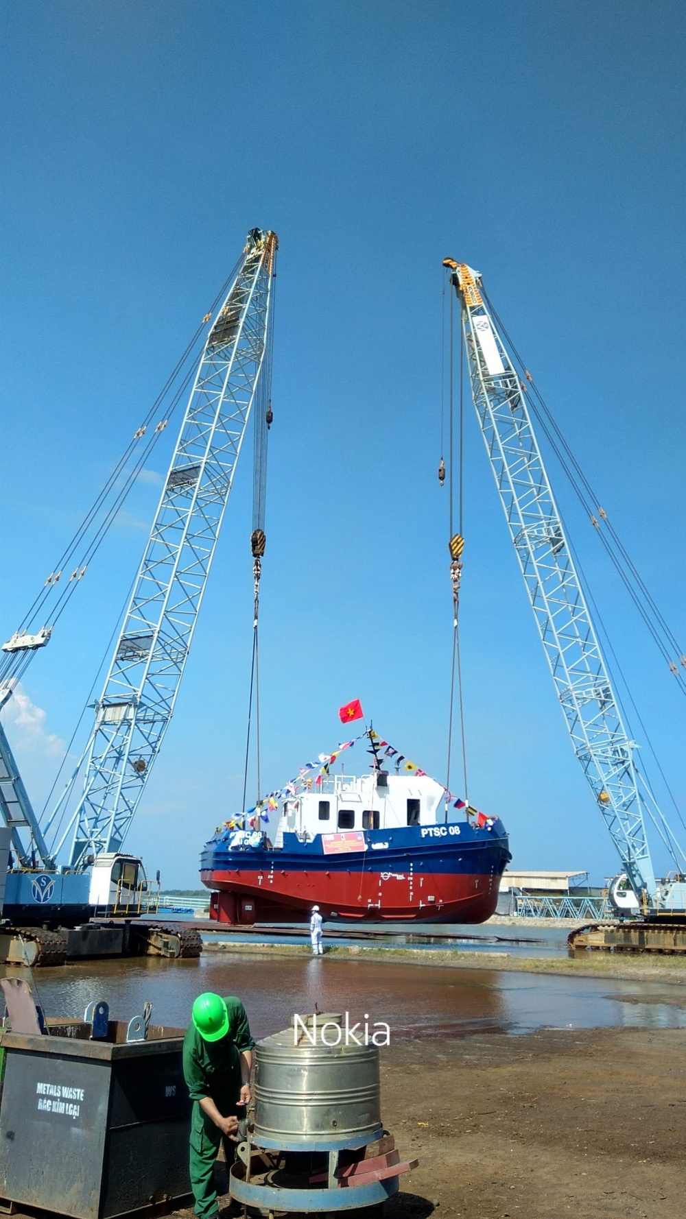 Tác phẩm dự thi 