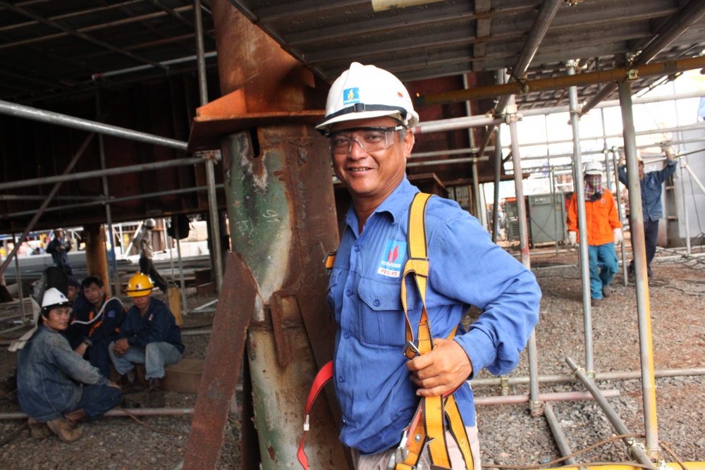 28-NTHT-AD-0001: Bàn tay vàng… luôn nồng hậu! 28-NTHT-AD-0001: Bàn tay vàng… luôn nồng hậu!