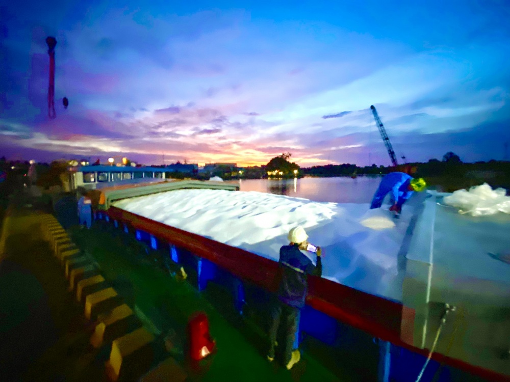 14-TTKT-AB-0001-03: Những chuyến tàu xuất khẩu.