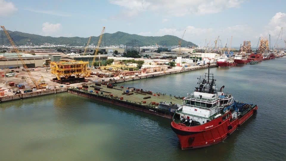 Tác phẩm dự thi 