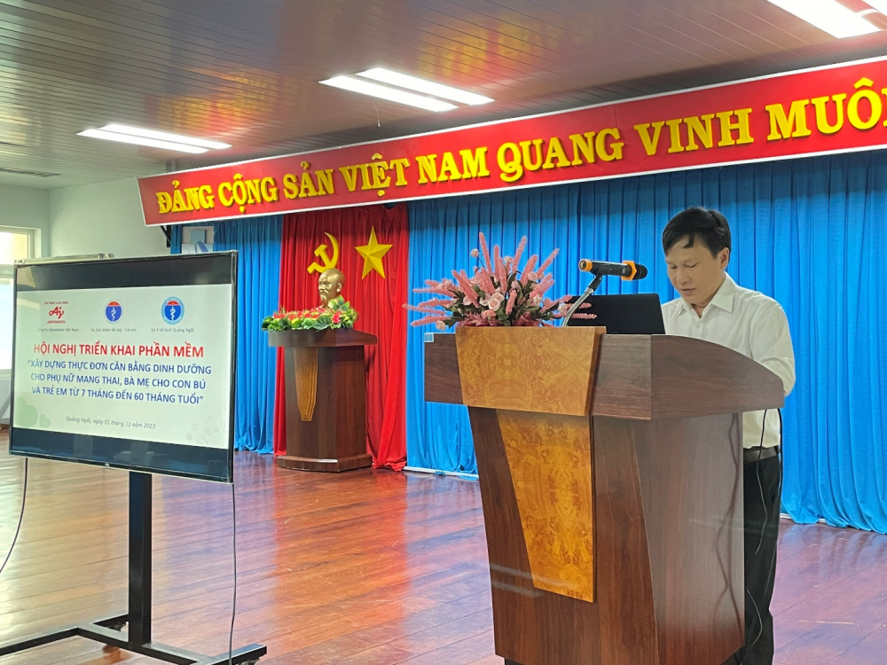 Nhân rộng Phần mềm dinh dưỡng cho bà mẹ và trẻ em đến tỉnh Quảng Ngãi