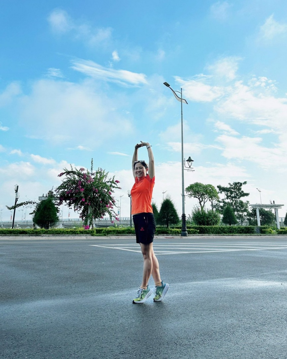 20-BVTU-AB-0001-04: Runner “xịn” Tường Vi. Xướng tên trong các giải thưởng của Xuân Dầu khí, PTSC Sport, Ủy Ban, PV Trans, PVcomBank…
