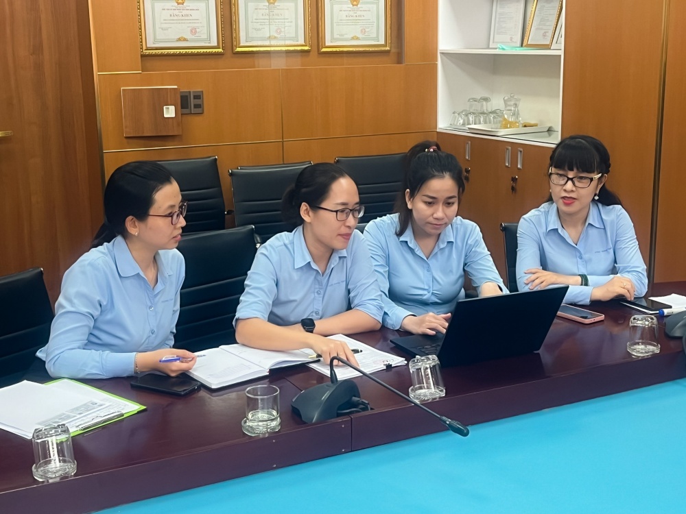 20-BVTU-AB-0001-10: Nữ Runner “phong trào” Uyên Bùi - Tham gia các giải chạy bộ Xuân Dầu khí, PTSC Sport, Ủy ban Quản lý, PV Trans,  PVcomBank…