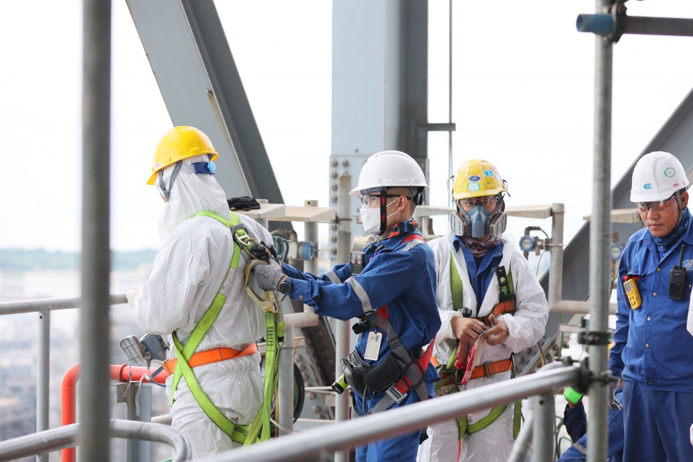 07-NTTM-AB-0001-03: Hỗ trợ đồng nghiệp trước khi vào không gian hạn chế. 07-NTTM-AB-0001-03: Hỗ trợ đồng nghiệp trước khi vào không gian hạn chế.