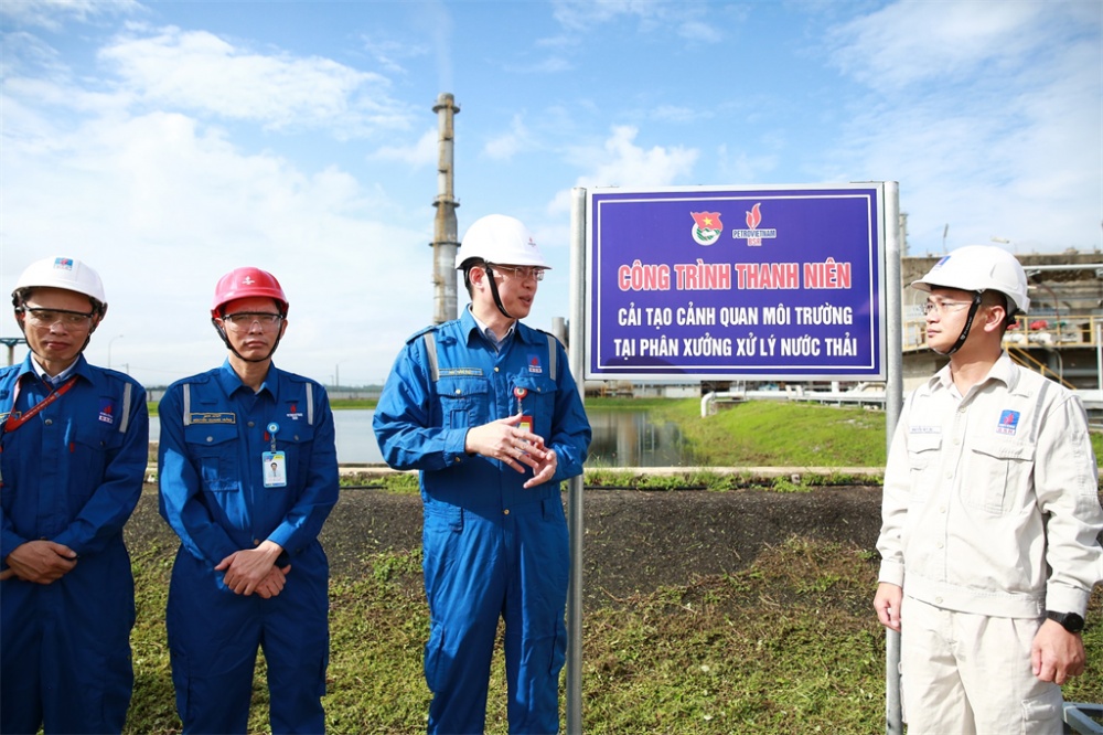Đoàn Thanh niên BSR triển khai công trình “Cải tạo cảnh quang môi trường tại phân xưởng xử lý nước thải của Nhà máy Lọc dầu Dung Quất”
