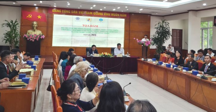 Bảo tồn, giữ gìn, phát triển làng nghề để phát triển du lịch nông nghiệp, nông thôn Bảo tồn, giữ gìn, phát triển làng nghề để phát triển du lịch nông nghiệp, nông thôn