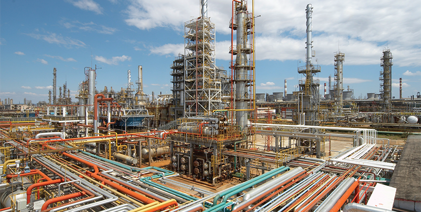 Lukoil phủ nhận nhà máy lọc dầu của mình tại Bulgaria bí mật giúp Nga bán dầu trên thị trường thế giới Lukoil phủ nhận nhà máy lọc dầu của mình tại Bulgaria bí mật giúp Nga bán dầu trên thị trường thế giới