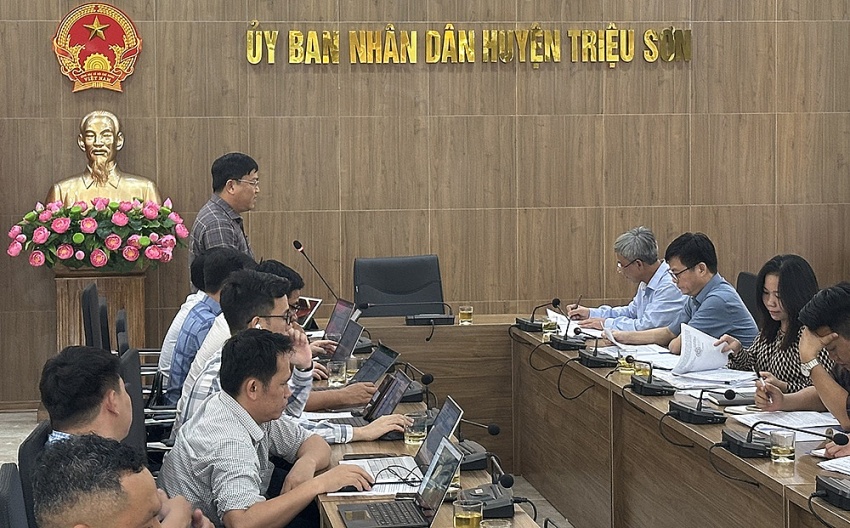 EVNNPT và CPMB cử 3 đoàn công tác làm việc với 22 huyện/thị xã về Dự án đường dây 500kV mạch 3 EVNNPT và CPMB cử 3 đoàn công tác làm việc với 22 huyện/thị xã về Dự án đường dây 500kV mạch 3