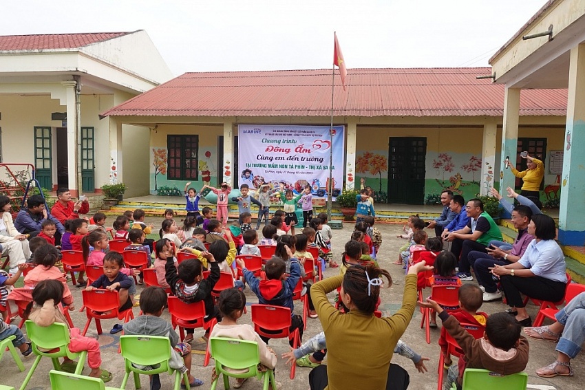 PTSC Marine và chương trình “Đông ấm - cùng em đến trường” PTSC Marine và chương trình “Đông ấm - cùng em đến trường”
