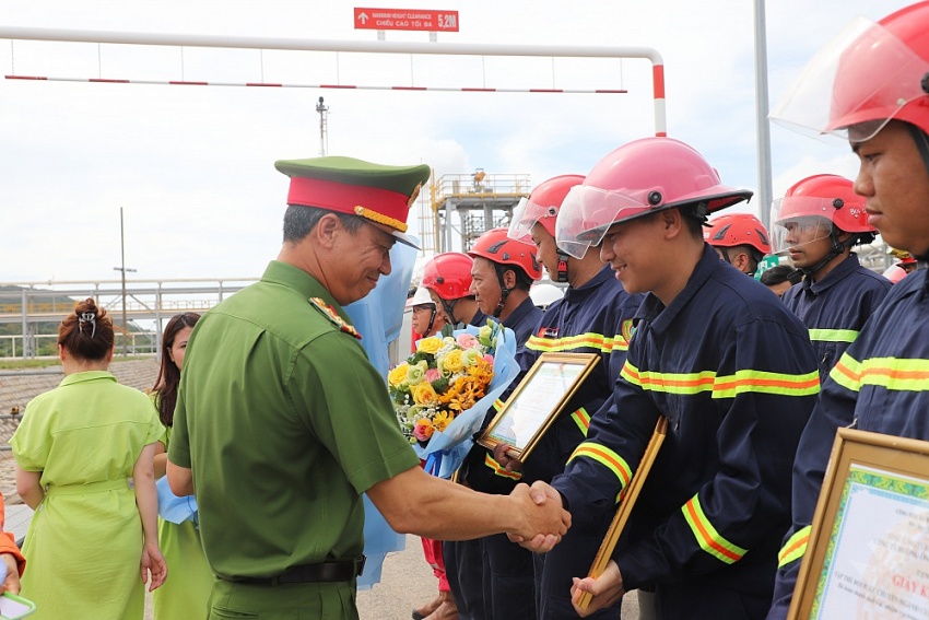 NCSP tổ chức diễn tập phương án phòng cháy chữa cháy và ứng phó sự cố tràn dầu - hóa chất