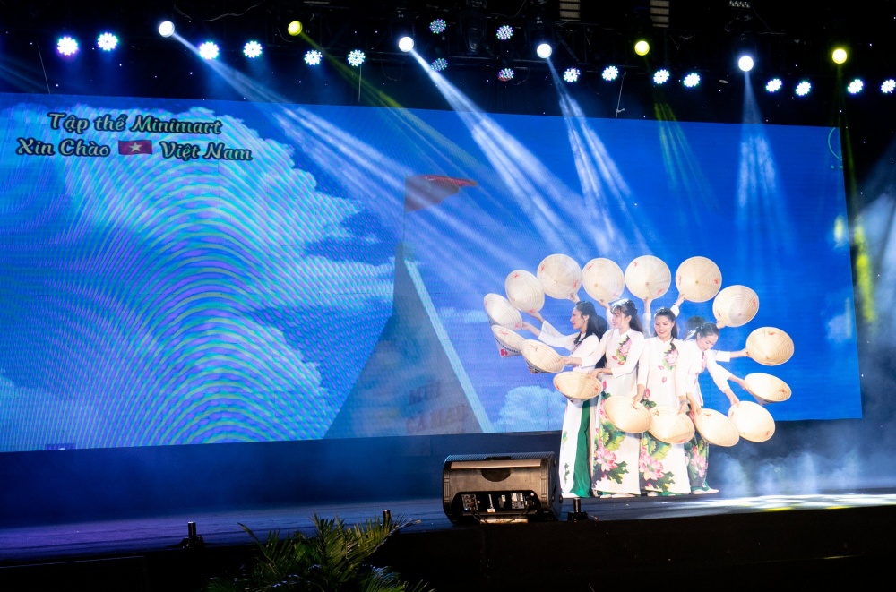 PVCFC tổ chức Hội diễn văn nghệ chào mừng Nhà máy Đạm Cà Mau đạt mốc 10 triệu tấn Urea